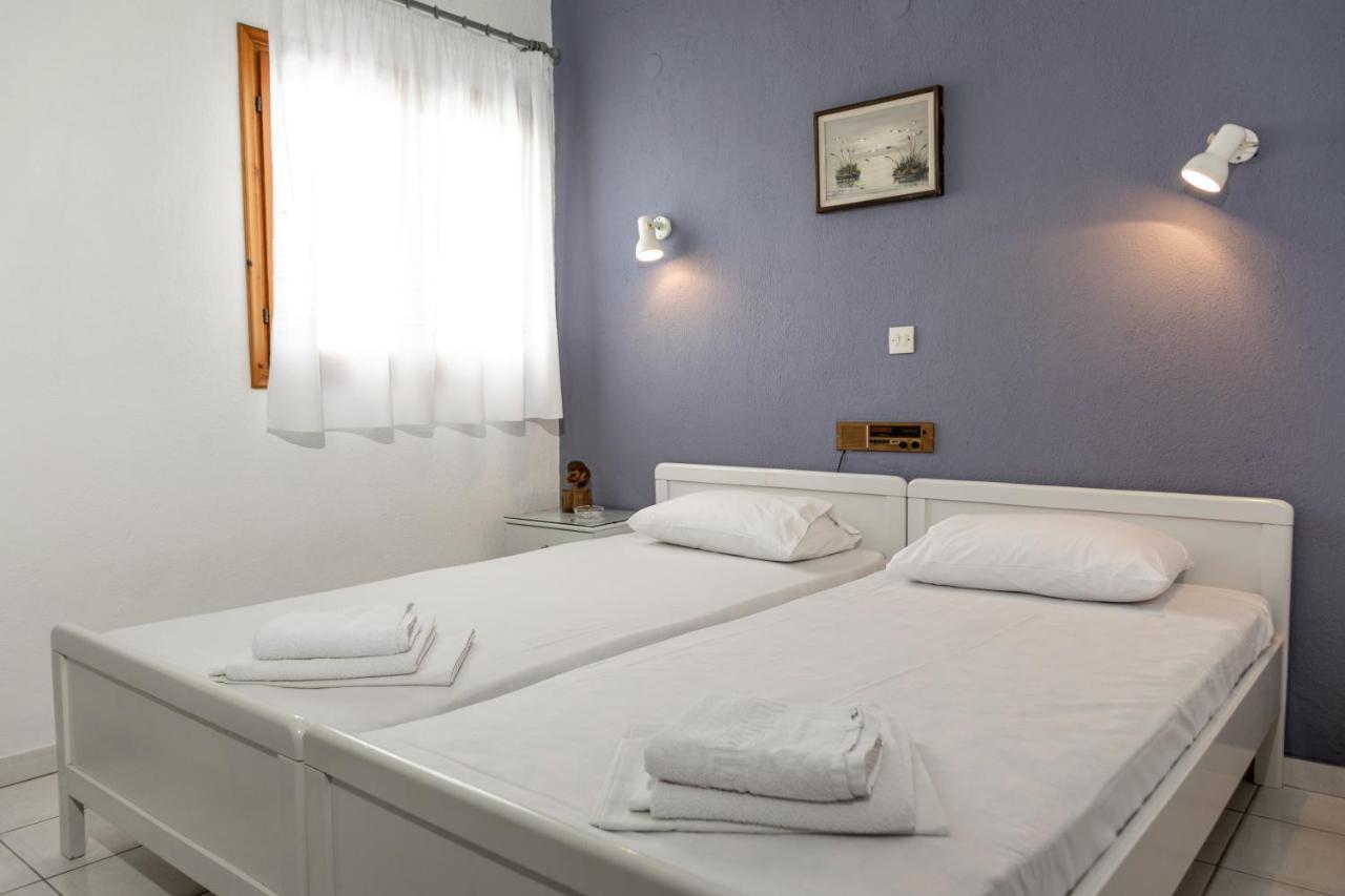 بوليخرونو Hotel Sarikas المظهر الخارجي الصورة