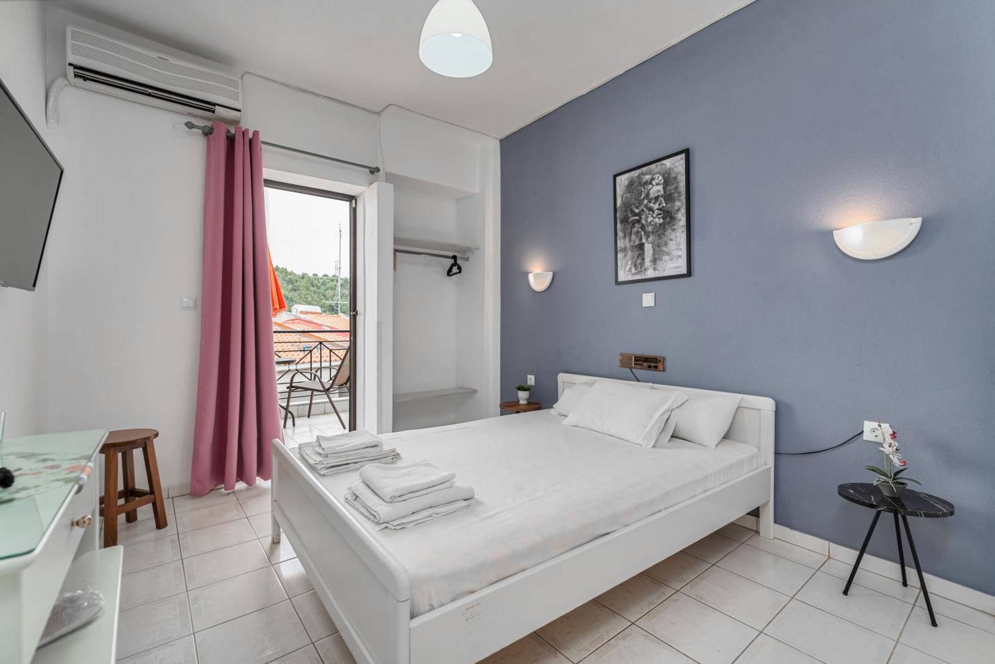 بوليخرونو Hotel Sarikas المظهر الخارجي الصورة